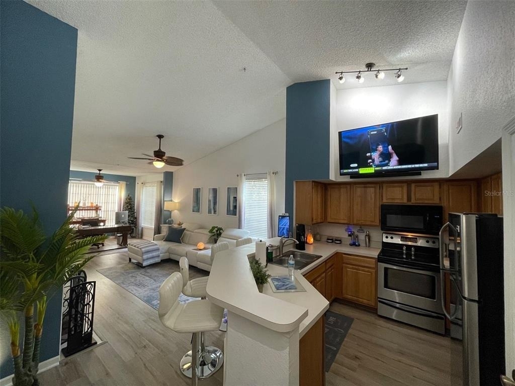 13103 Mulberry Park Drive - Photo 2