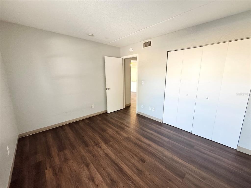 1229 Kennedy Road - Photo 7