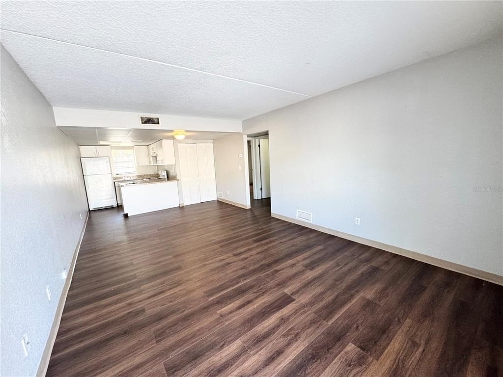 1229 Kennedy Road - Photo 2