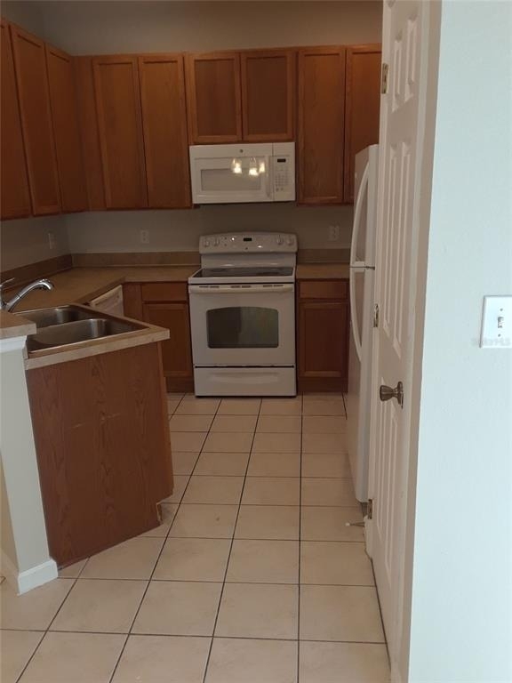2533 Old Kent Circle - Photo 3