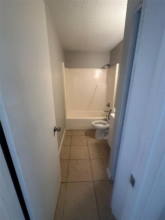 1229 Kennedy Road - Photo 4