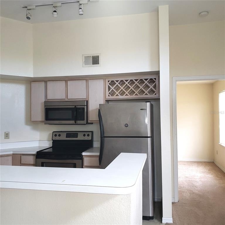 7300 Westpointe Boulevard - Photo 1