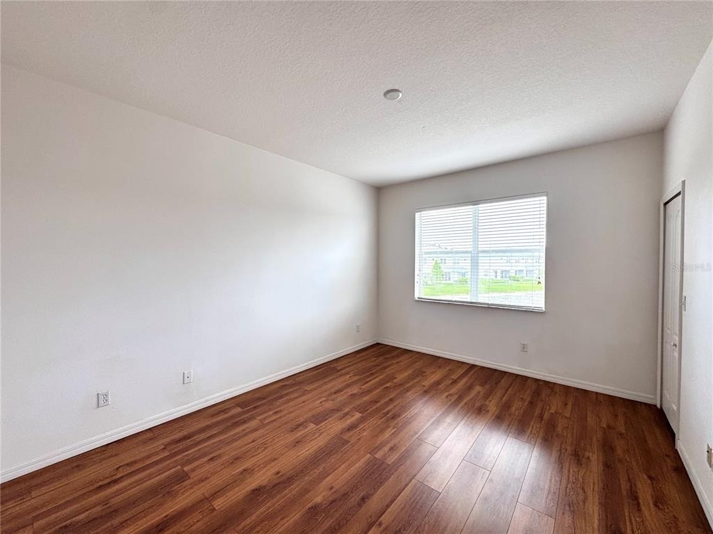 10735 Savannah Wood Drive - Photo 16