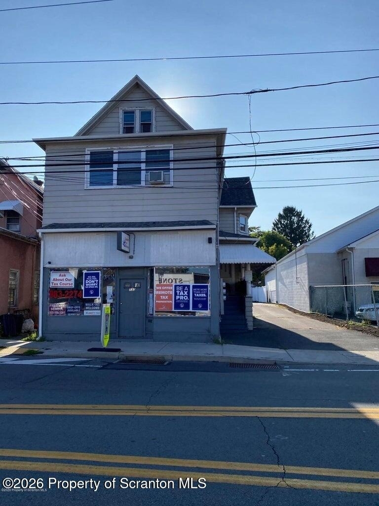 131 S Blakely Street - Photo 12