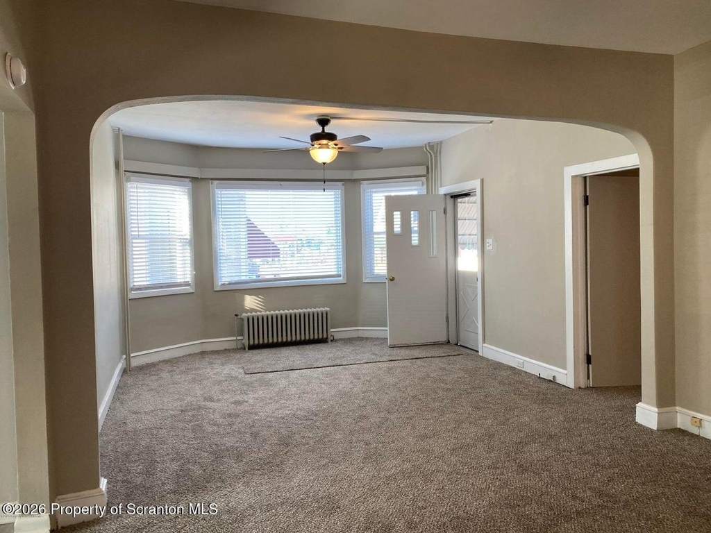 131 S Blakely Street - Photo 14