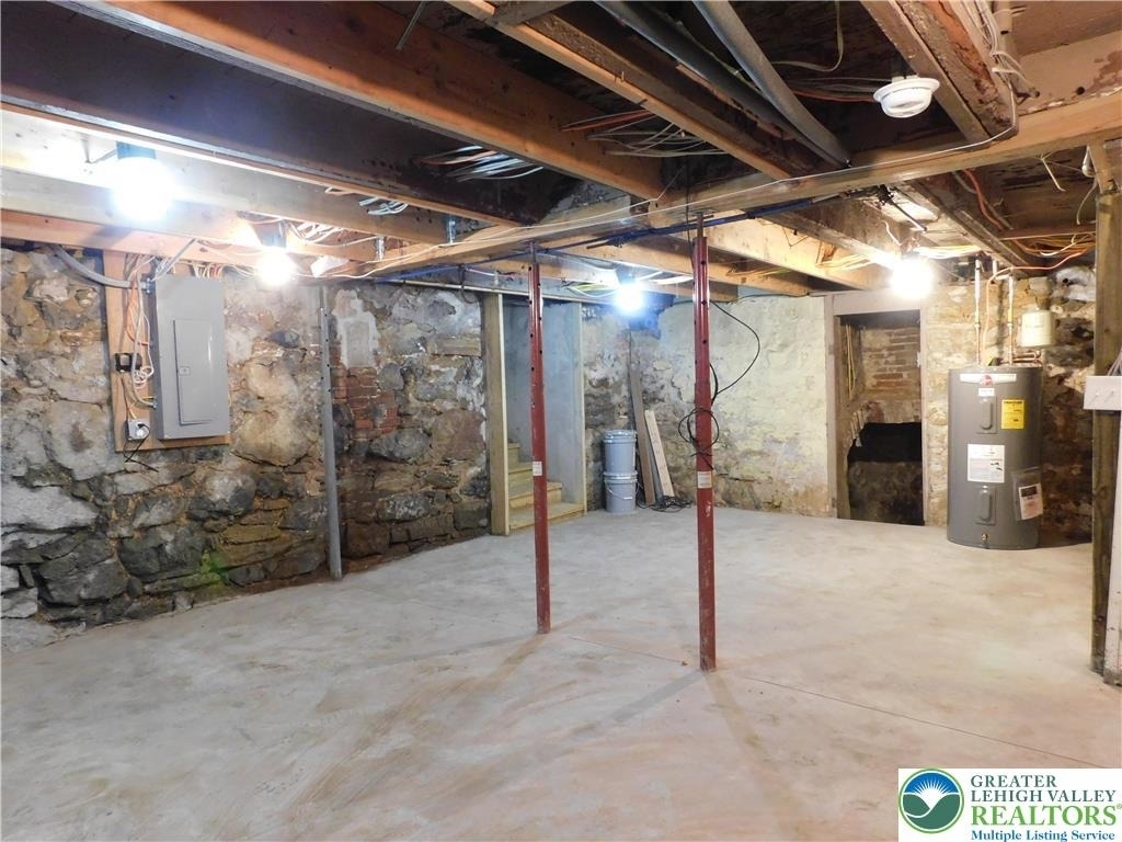 68 W Union Boulevard - Photo 33