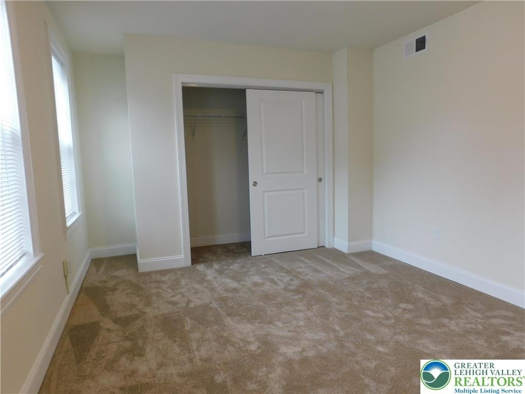 68 W Union Boulevard - Photo 30