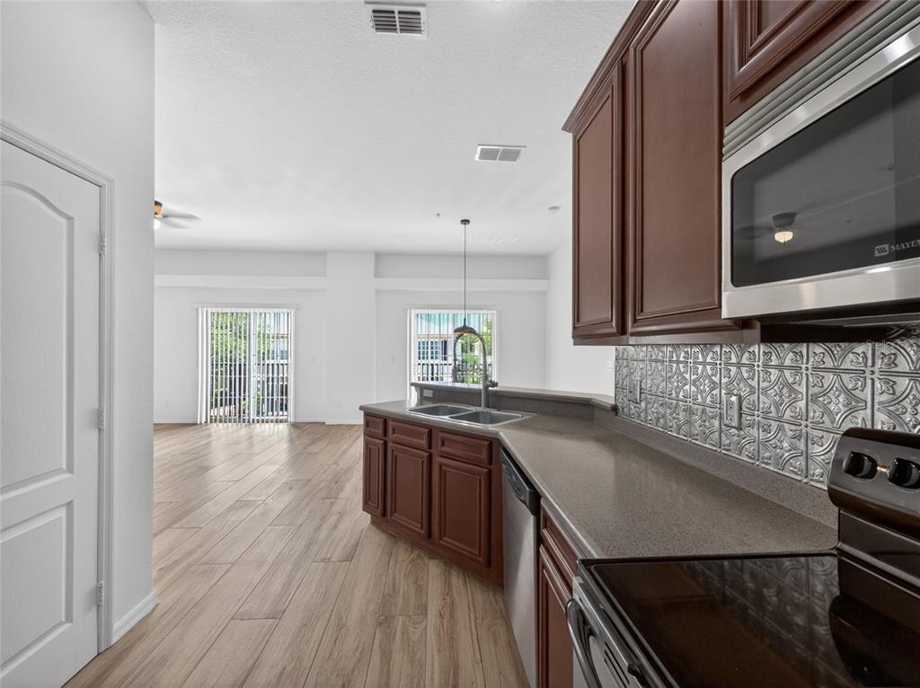 6602 S Goldenrod Road - Photo 9