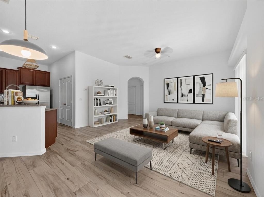 6602 S Goldenrod Road - Photo 1