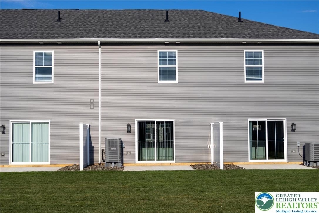1411 Greenview Drive - Photo 24