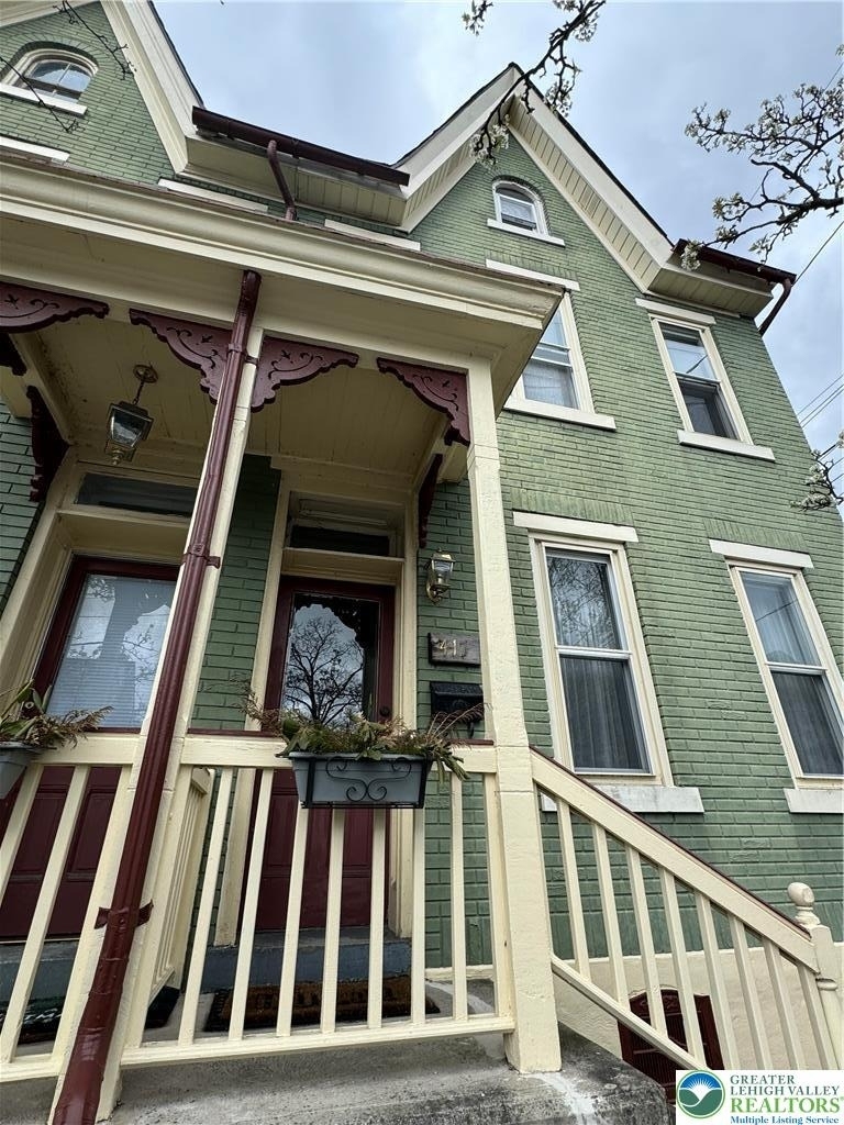 417 Linden Street - Photo 3