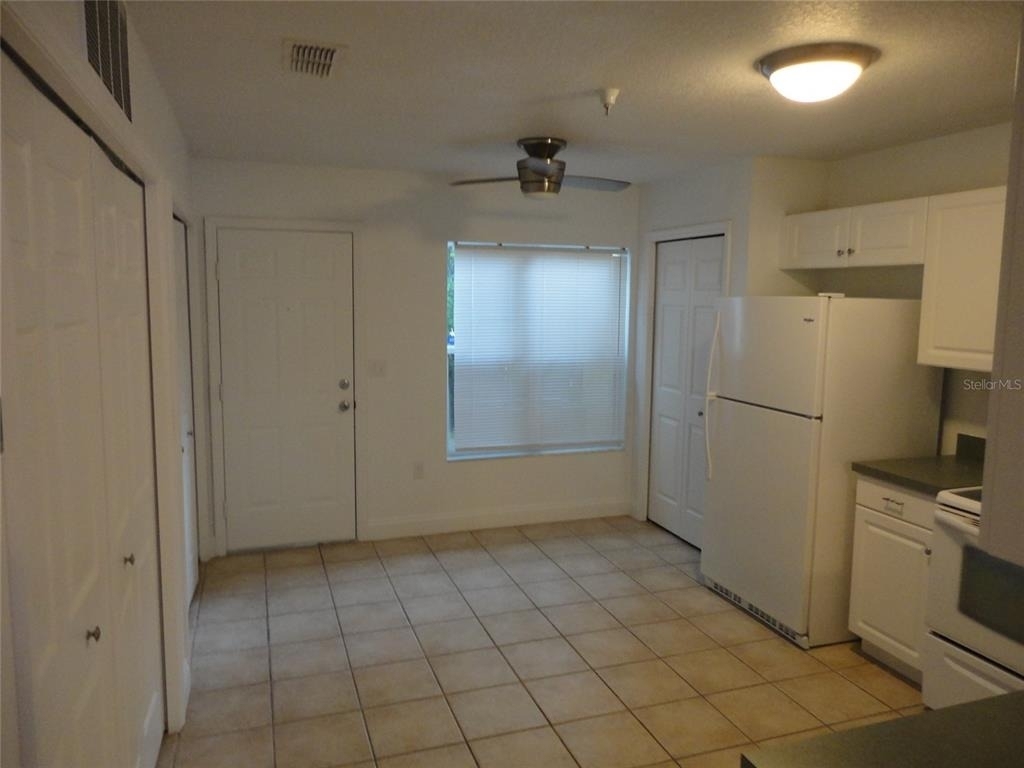 2636 Sw 35th Place - Photo 2