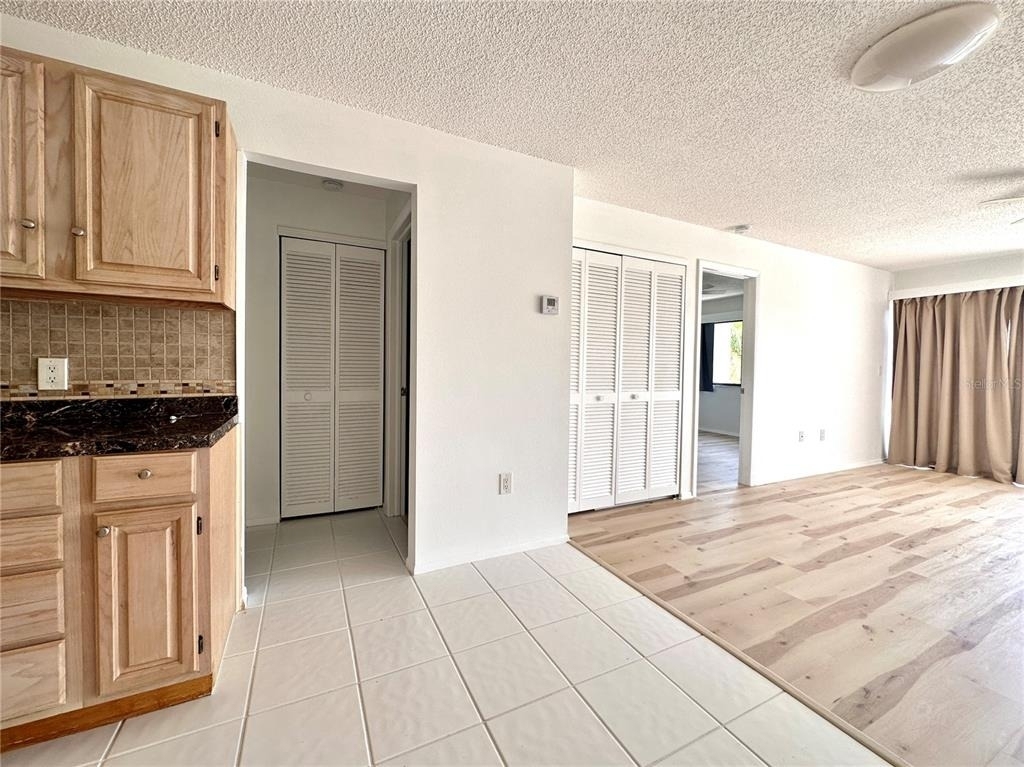 1001 W Marion Avenue - Photo 31