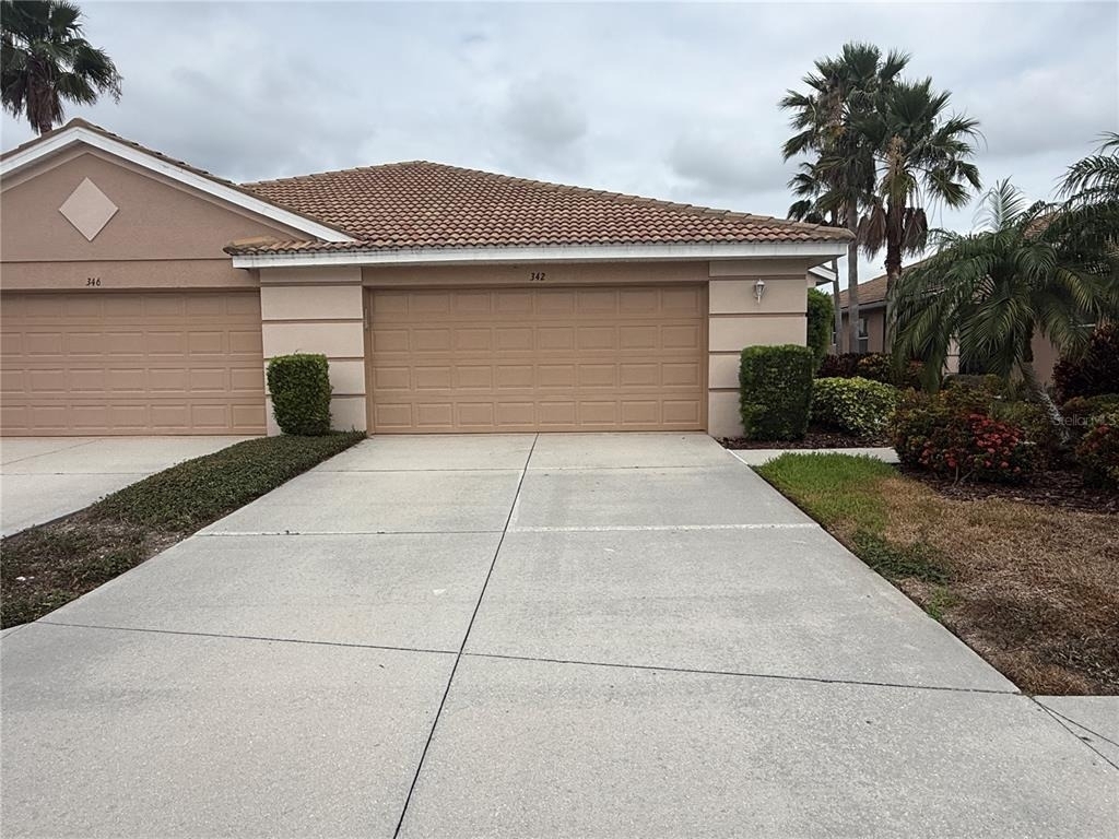 342 Fairway Isles Lane - Photo 0