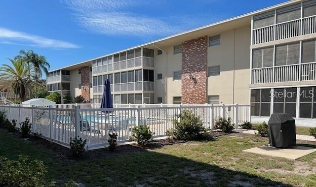 3751 S School Avenue - Photo 3