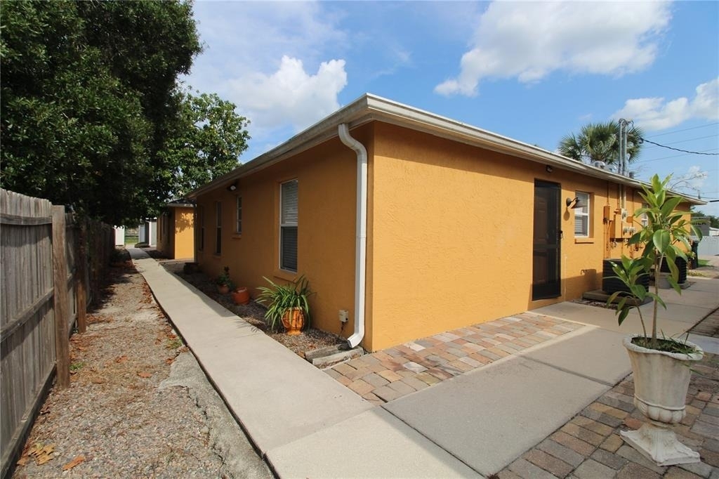 5525 Palmer Boulevard - Photo 0