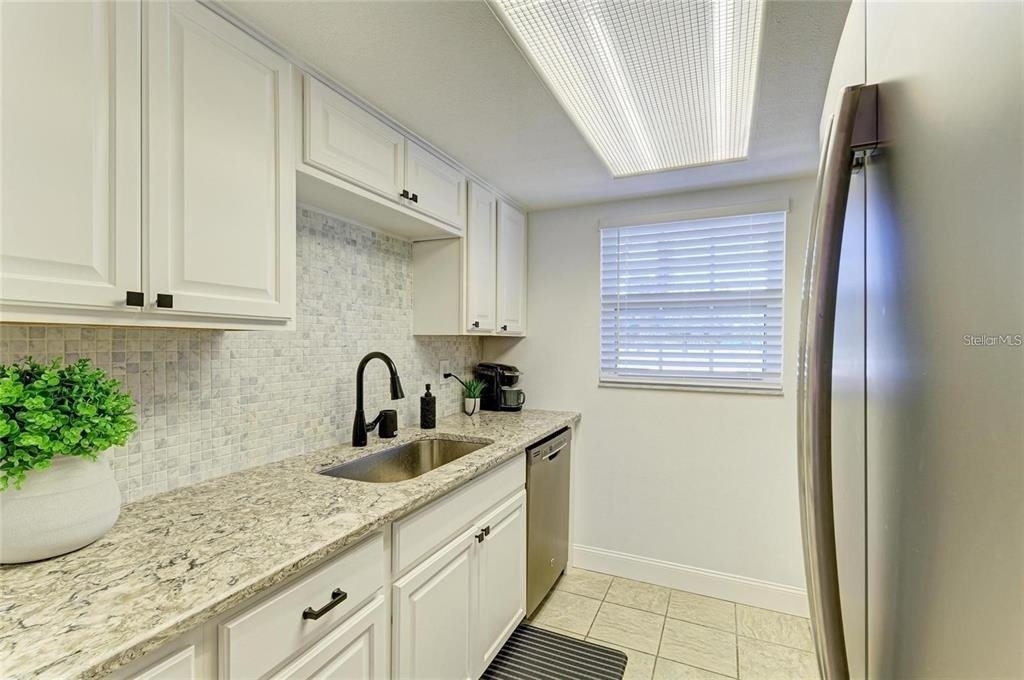 9810 Dorado Avenue - Photo 7