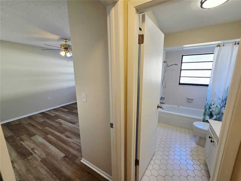 1225 56th Street W - Photo 18