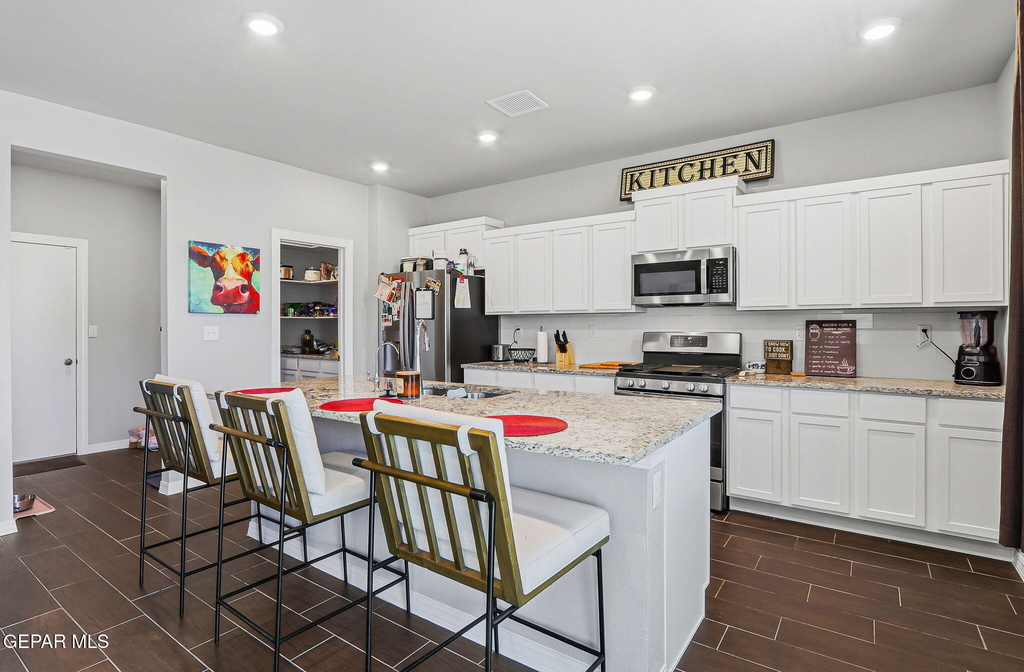 13852 Paseo De La Luna Avenue - Photo 19