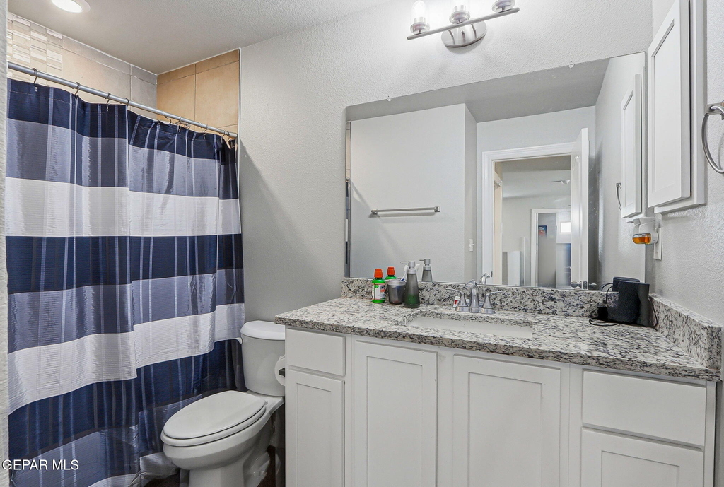 13852 Paseo De La Luna Avenue - Photo 34