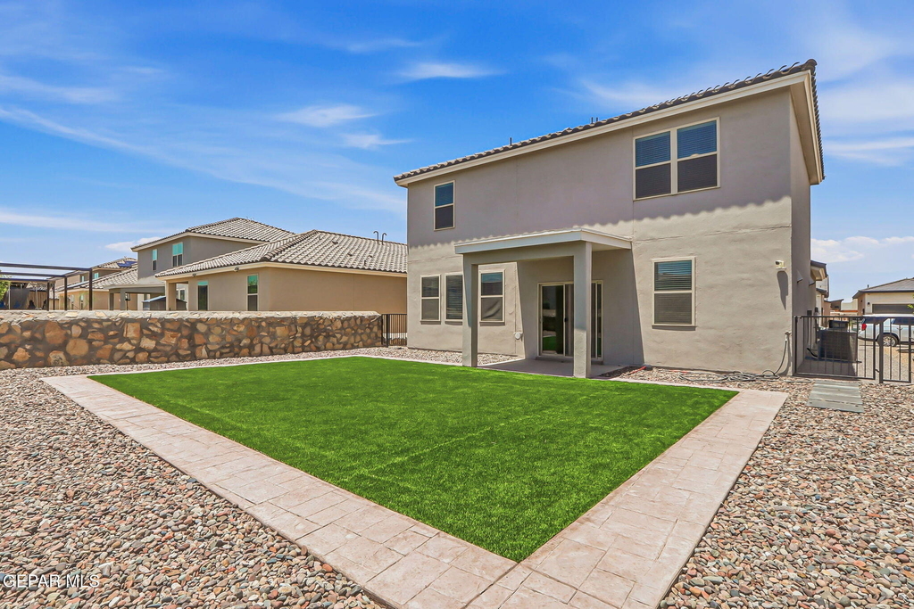 13852 Paseo De La Luna Avenue - Photo 44