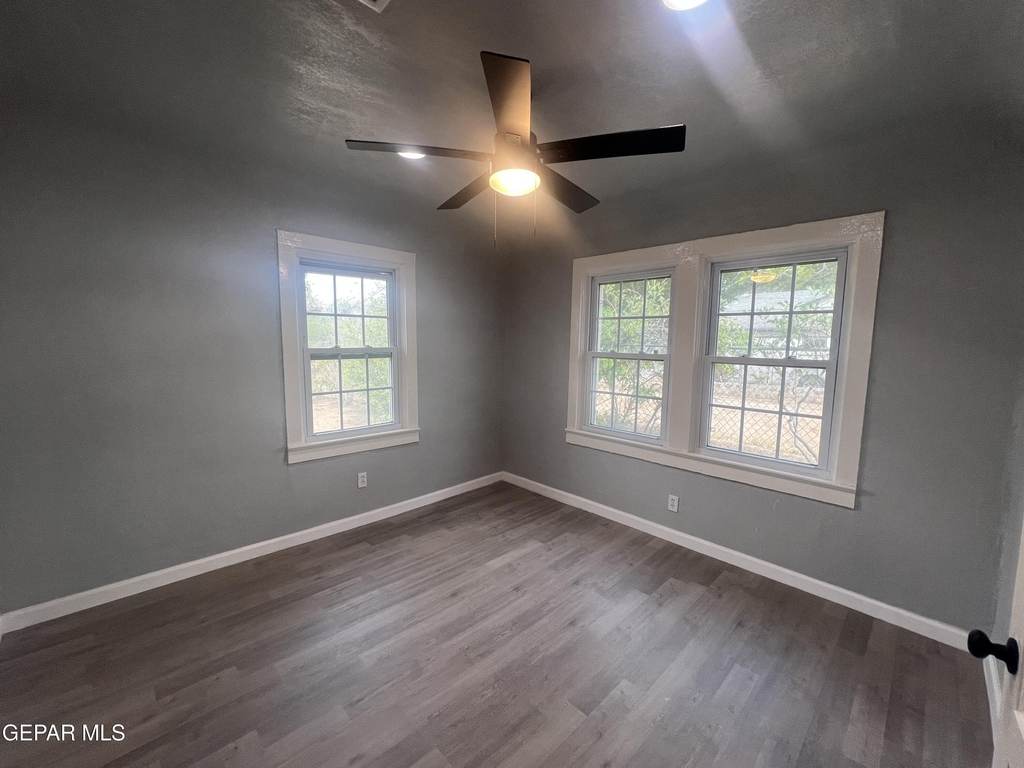 8405 Pinon Street - Photo 9