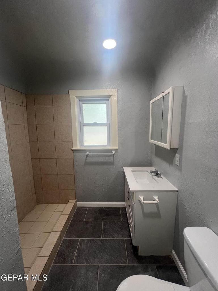 8405 Pinon Street - Photo 10