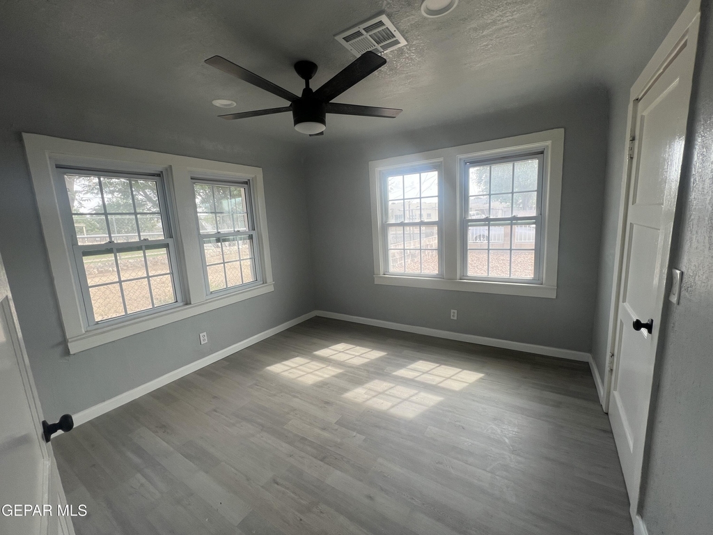 8405 Pinon Street - Photo 12