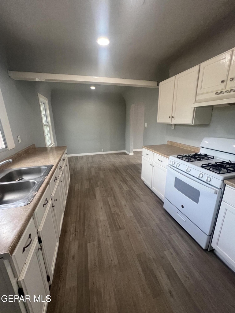 8405 Pinon Street - Photo 5