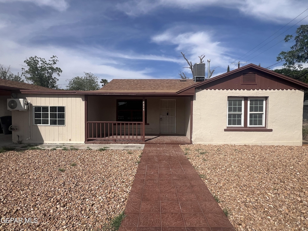 8405 Pinon Street - Photo 1