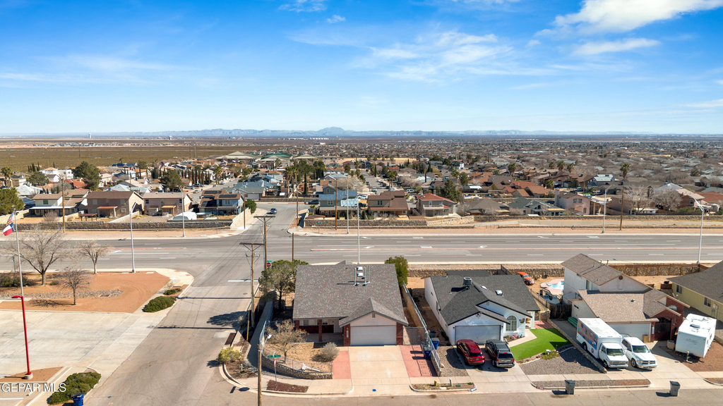 11330 Loma Del Sol Drive - Photo 6