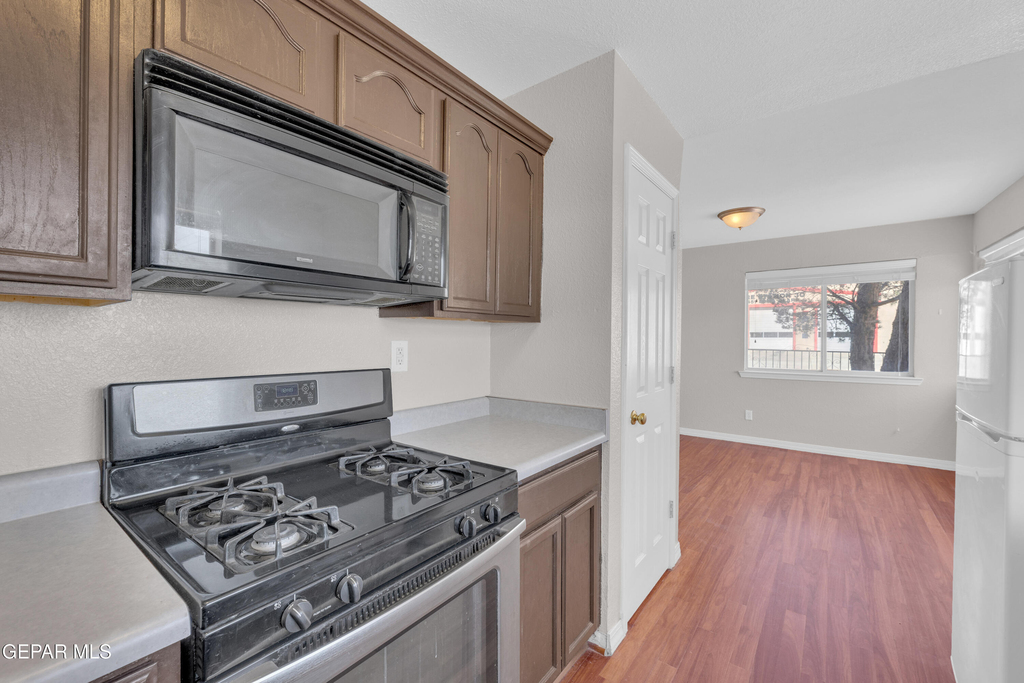 11330 Loma Del Sol Drive - Photo 12