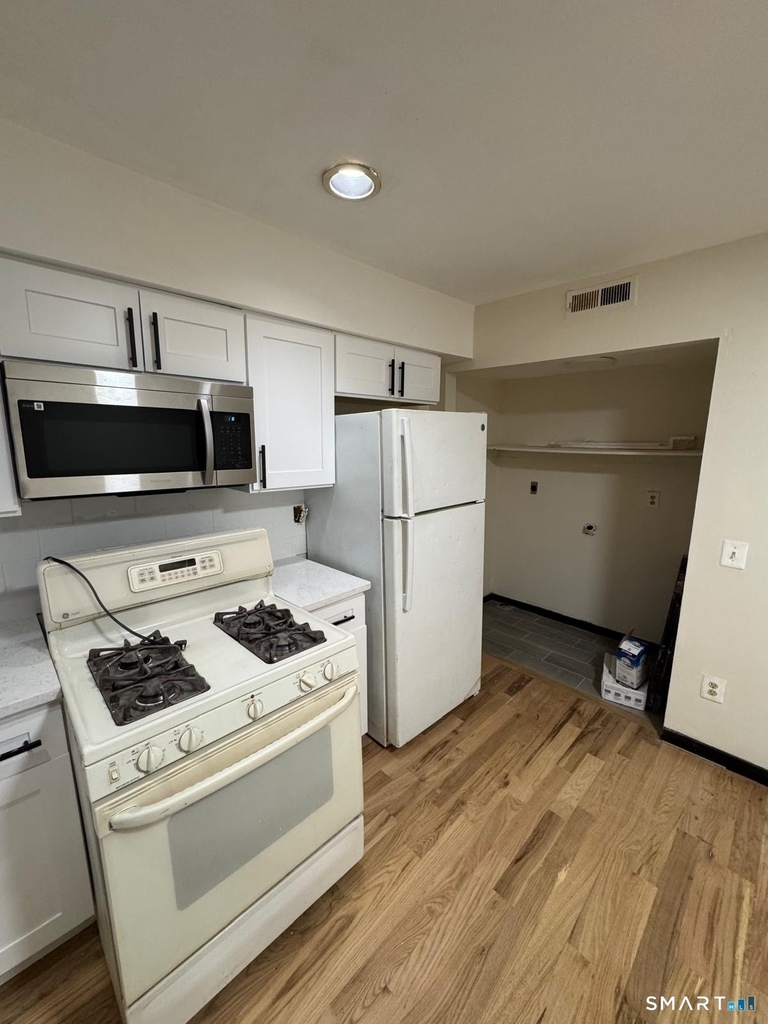 204 Wheeler Avenue - Photo 1