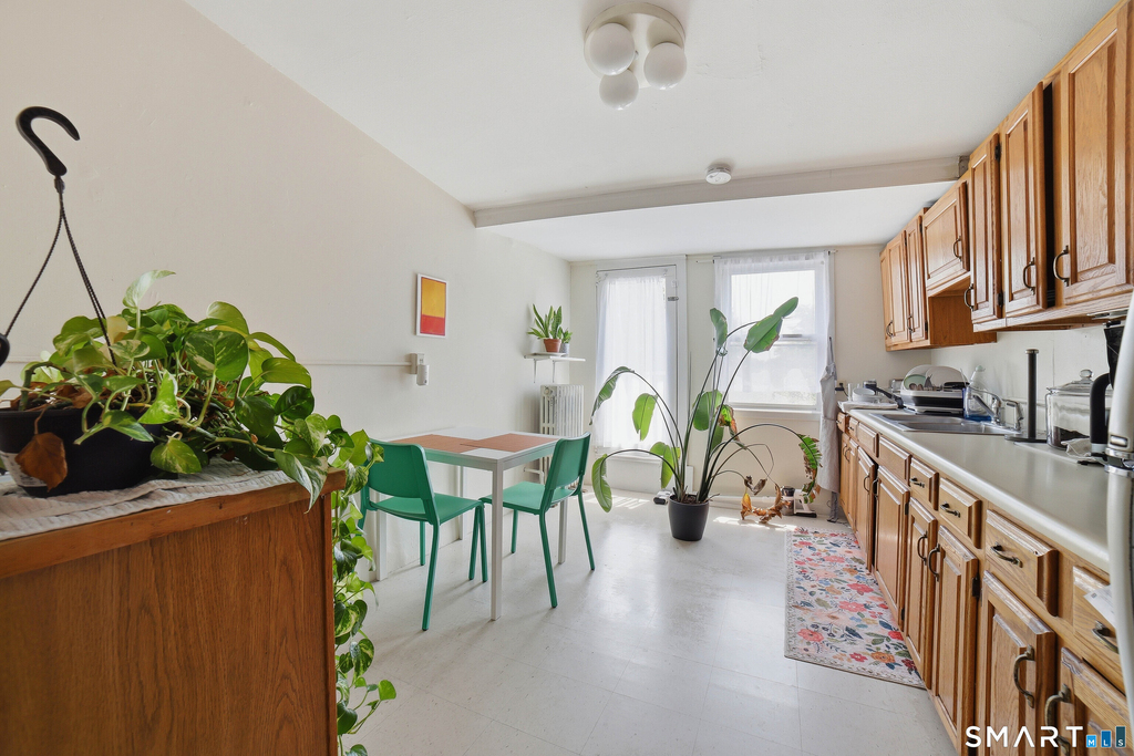 382 Whitney Avenue - Photo 8