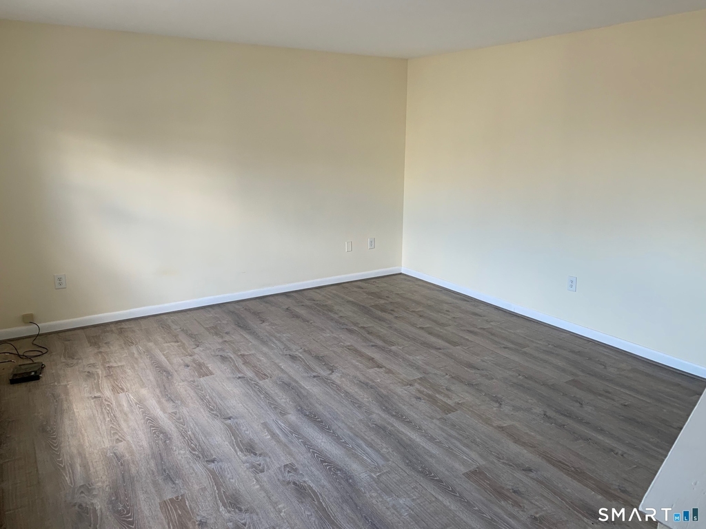 12 Irving Place - Photo 3