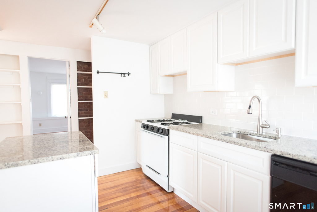 110 Avon Street - Photo 31