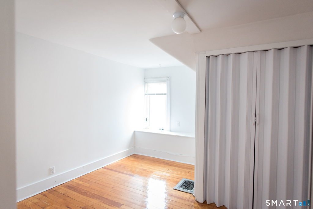 110 Avon Street - Photo 18