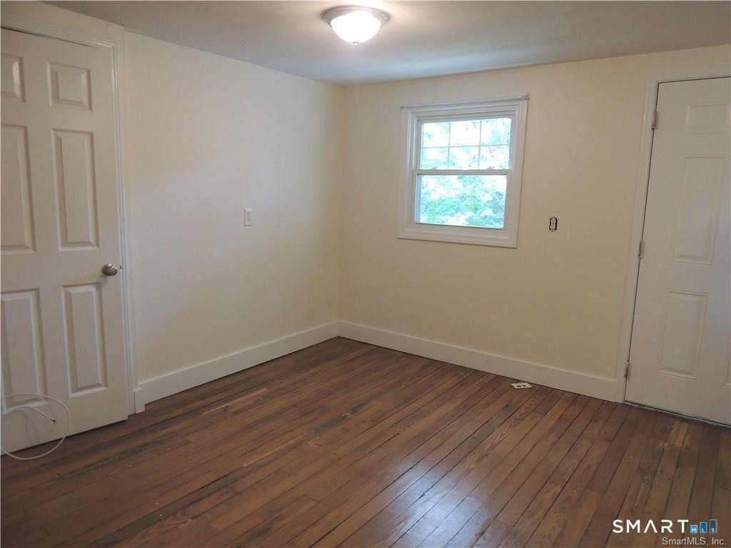 382 Winthrop Avenue - Photo 3