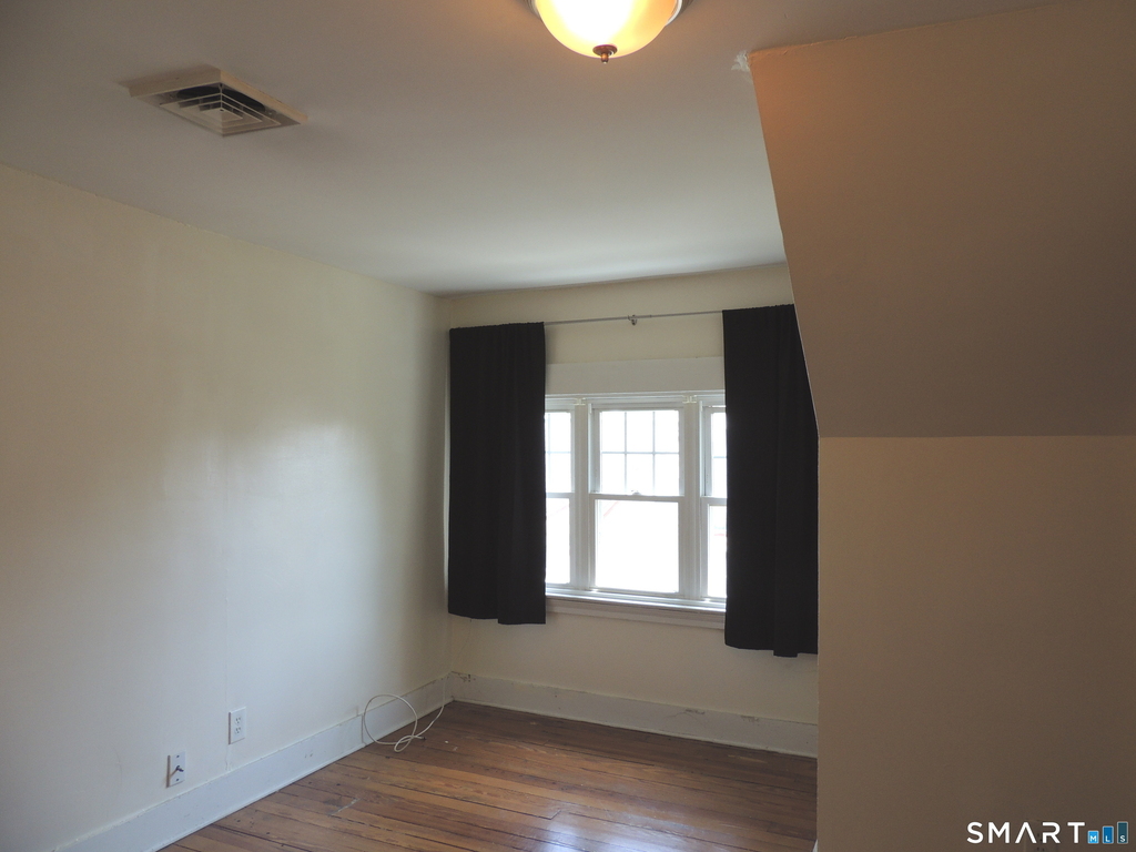 382 Winthrop Avenue - Photo 13