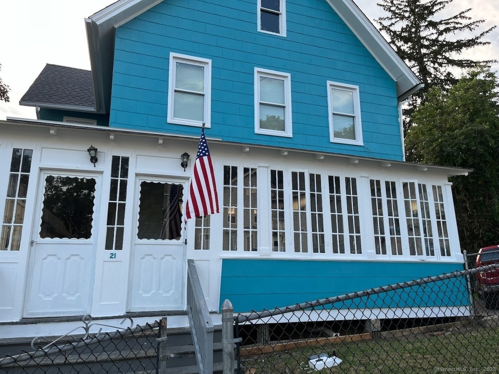 21 Rockwood Avenue - Photo 0