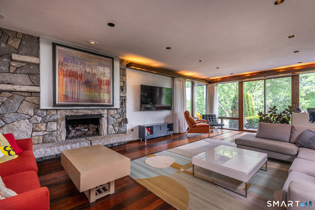 250 Westledge Drive - Photo 5