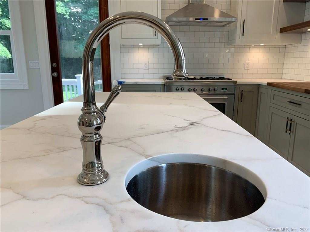 4 Morgan Avenue - Photo 10