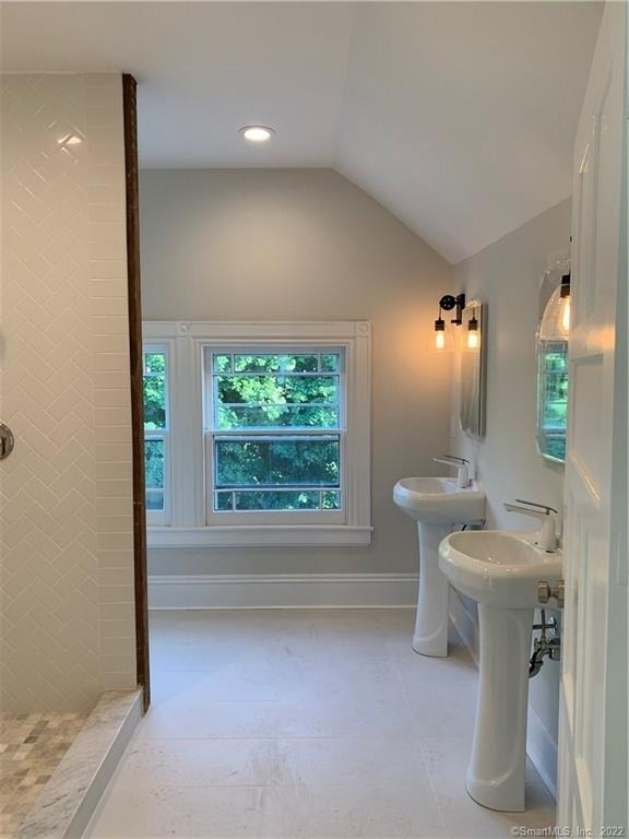 4 Morgan Avenue - Photo 31