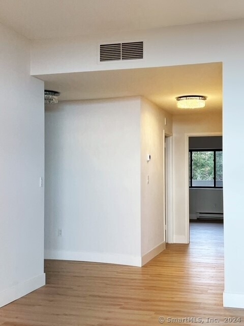 3200 Park Avenue - Photo 4