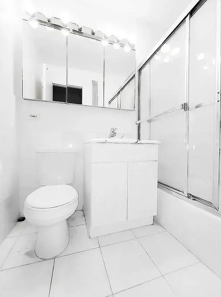  East 36th Street - Photo 4