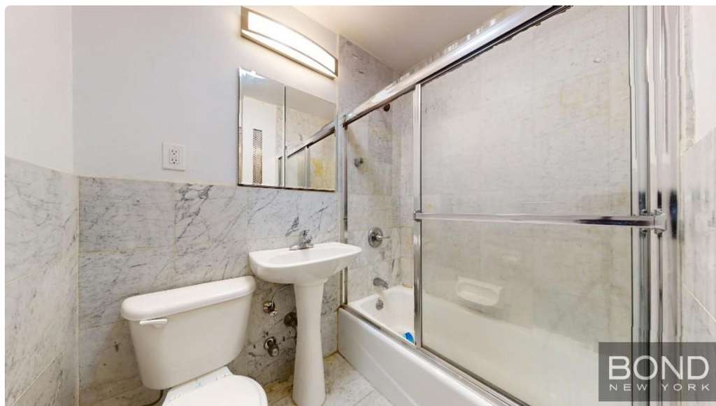 East 36th Street - Photo 3