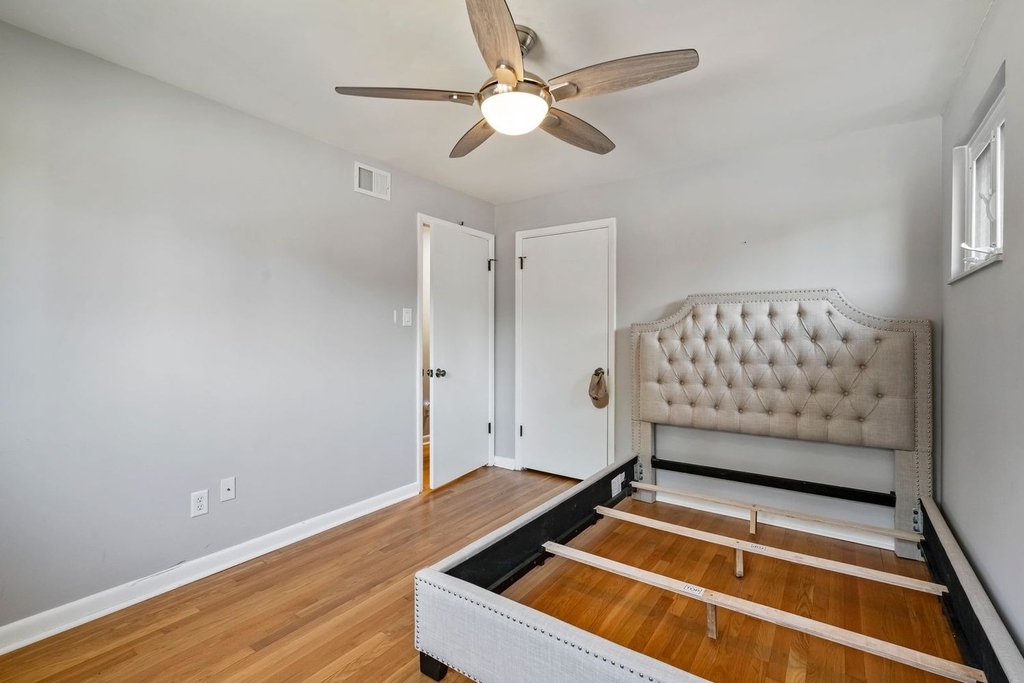 6581 Rosemoor Street - Photo 14