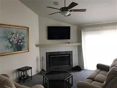 320 N Lakeside Dr - Photo 18