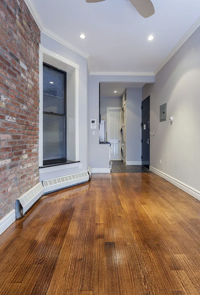 East 28th Street & 3rd Avenue - Photo 2