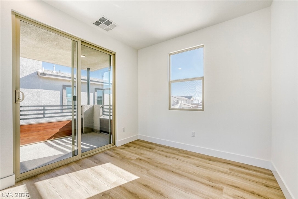1041 Soaring Sage Avenue - Photo 21